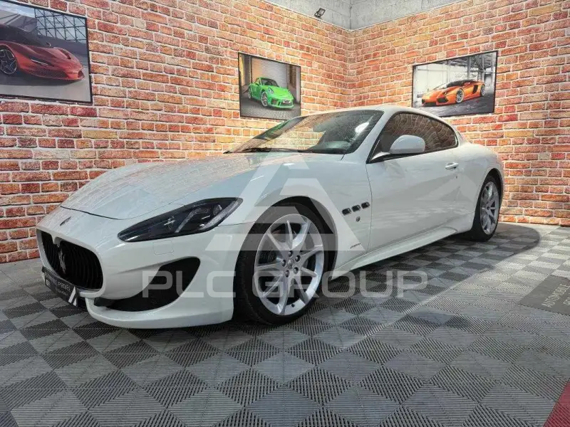2013 Maserati GRANTURISMO