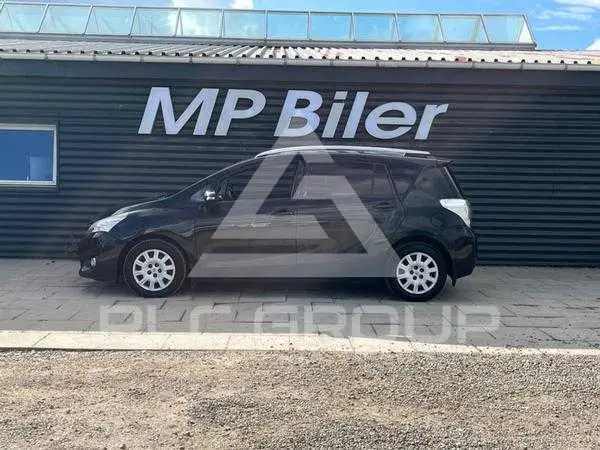 2013 Toyota VERSO