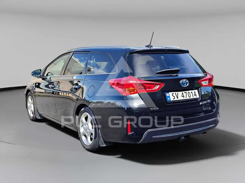 2013 Toyota AURIS