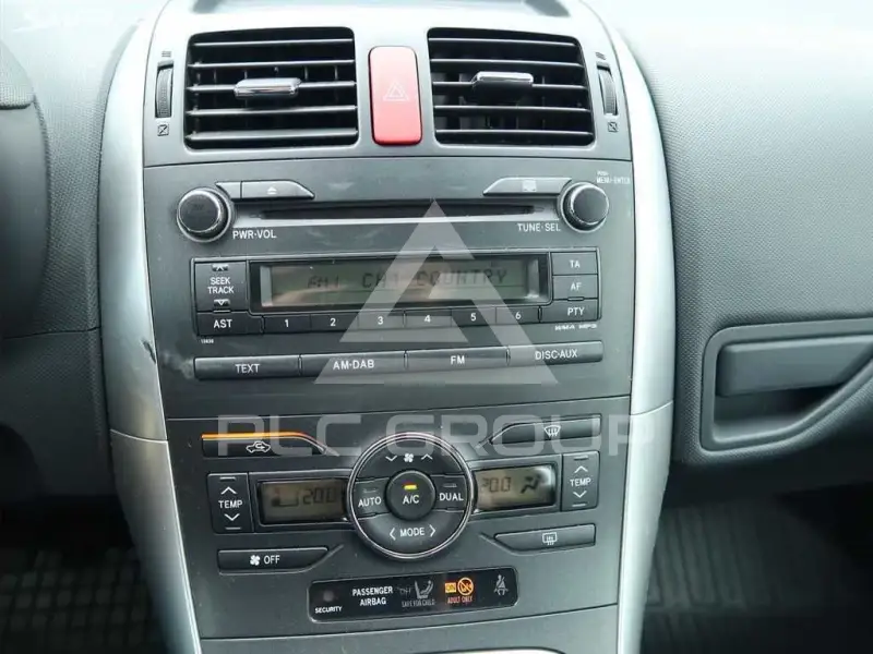 2013 Toyota AURIS