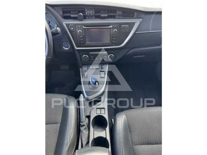 2013 Toyota AURIS