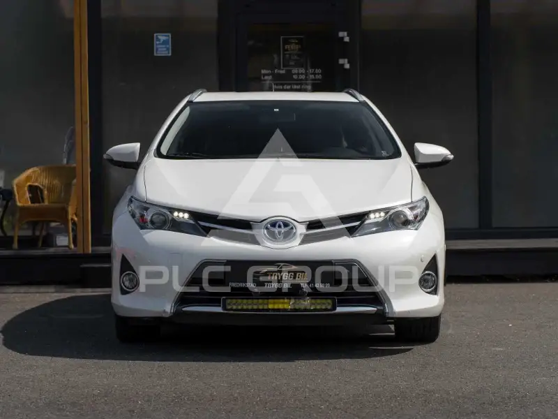 2013 Toyota AURIS
