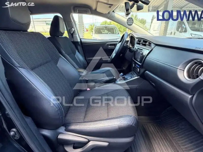 2013 Toyota AURIS