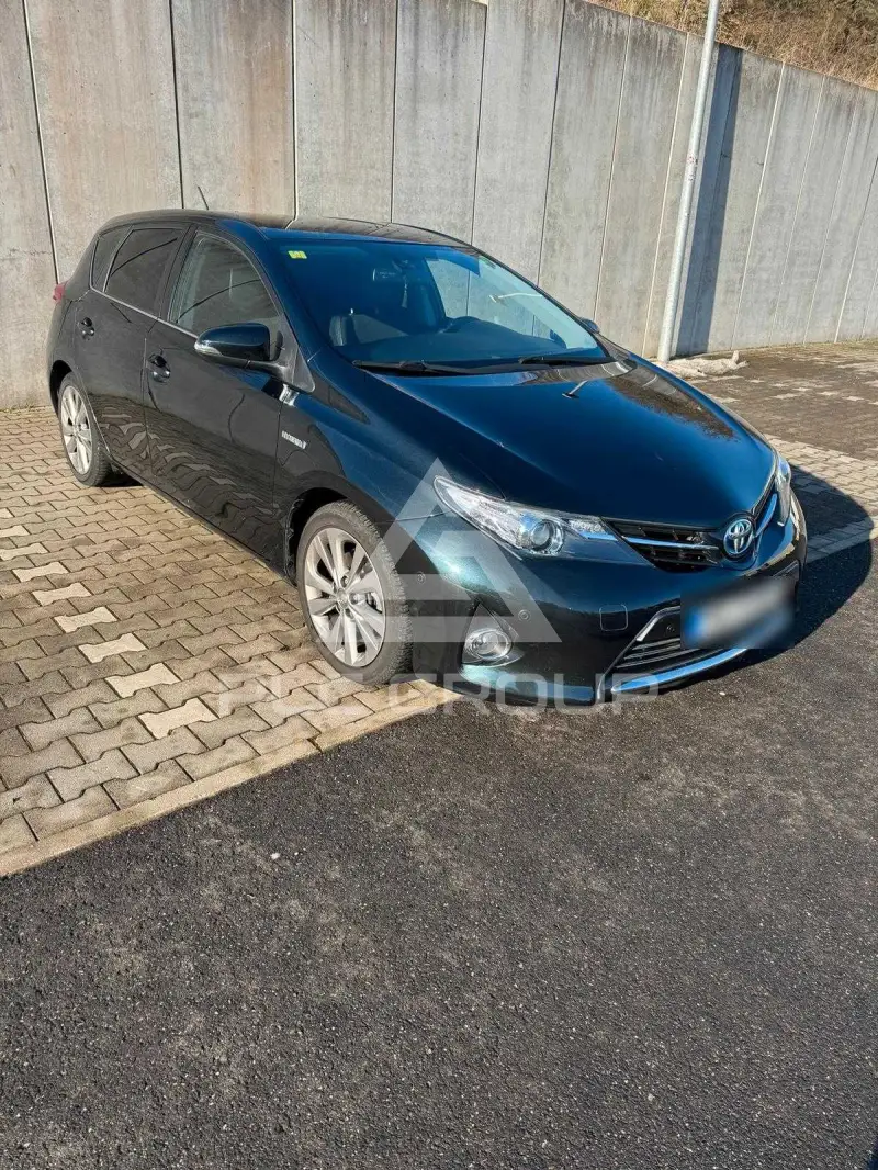 2013 Toyota AURIS