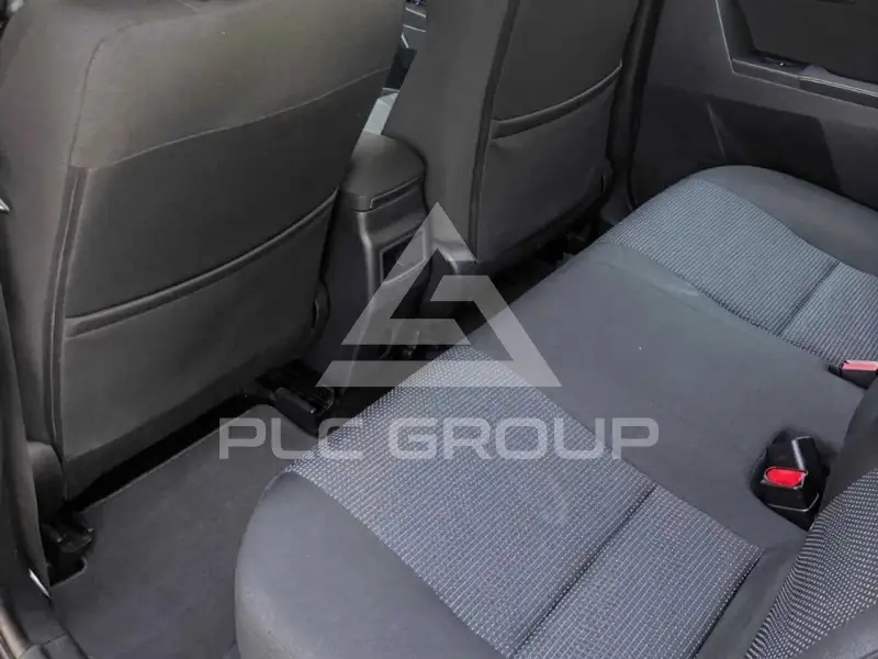 2013 Toyota AURIS