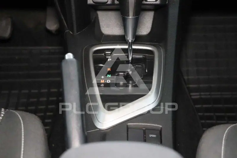 2013 Toyota AURIS