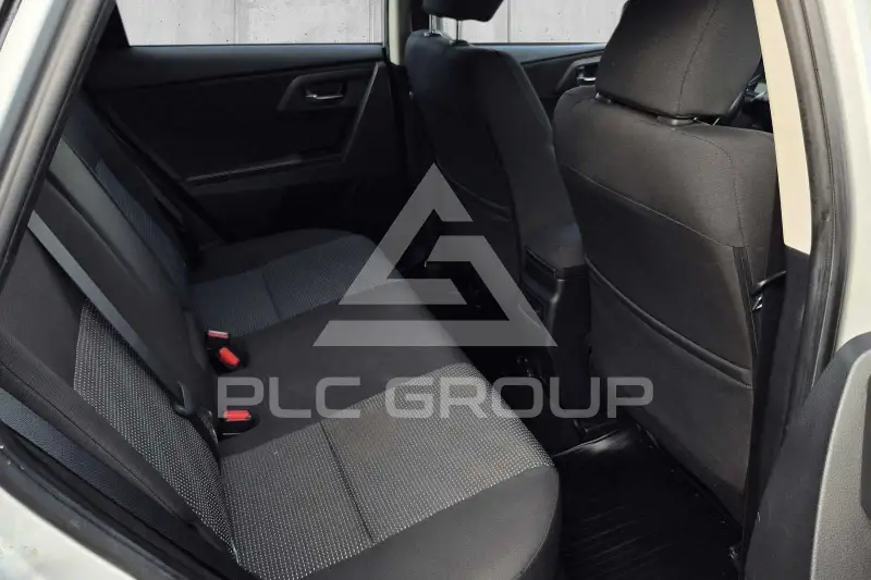 2013 Toyota AURIS