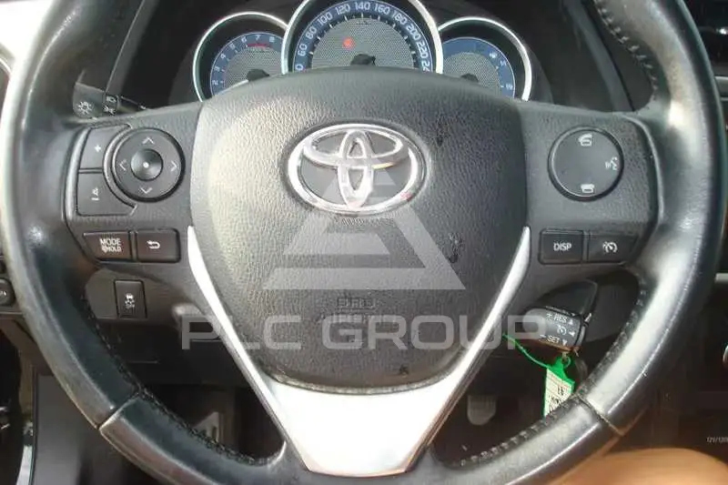 2013 Toyota AURIS