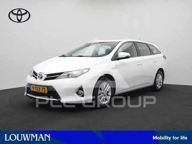 2013 Toyota AURIS