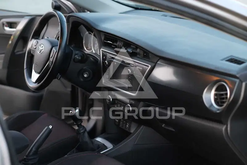 2013 Toyota AURIS