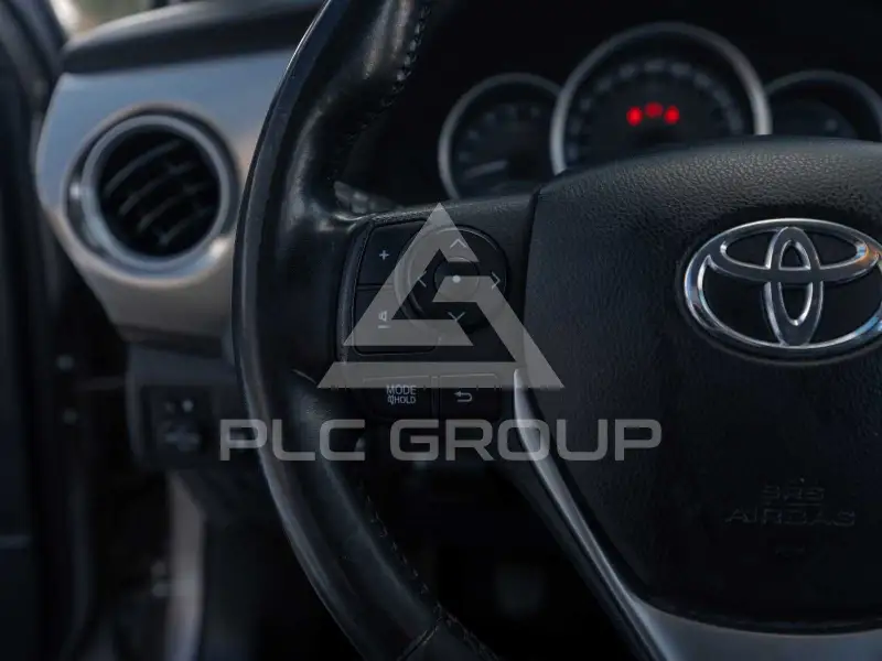 2013 Toyota AURIS