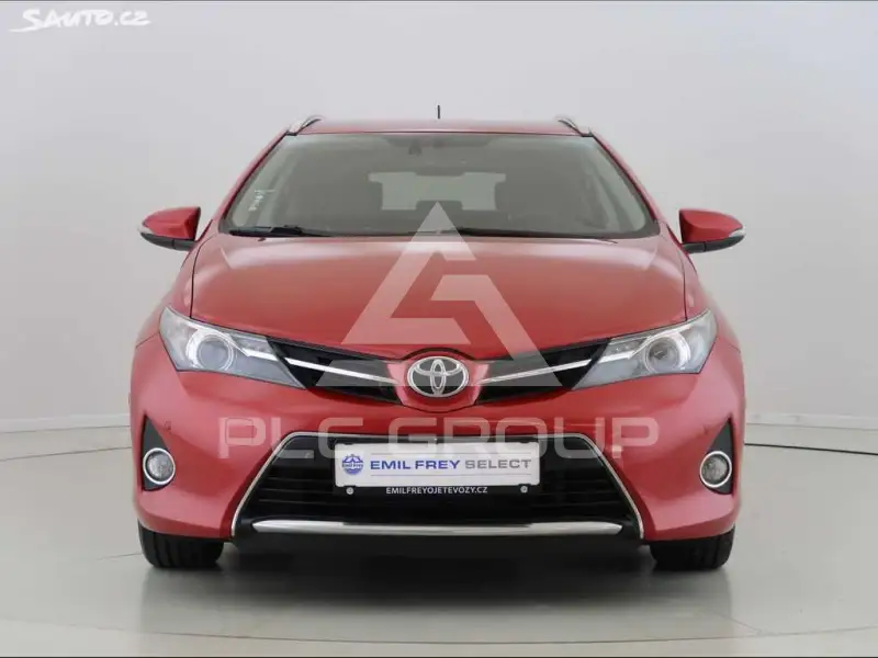 2013 Toyota AURIS