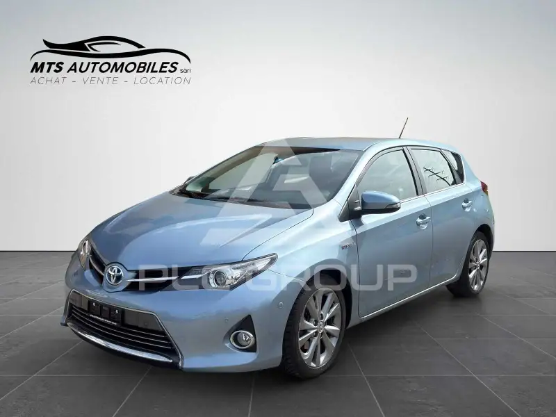 2013 Toyota AURIS