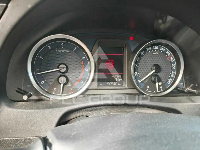 2013 Toyota AURIS
