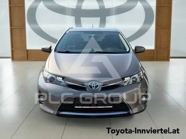 2013 Toyota AURIS