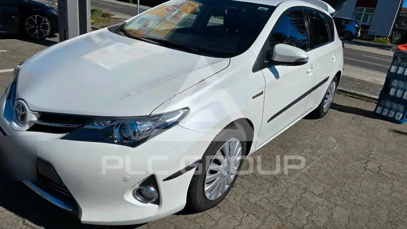 2013 Toyota AURIS