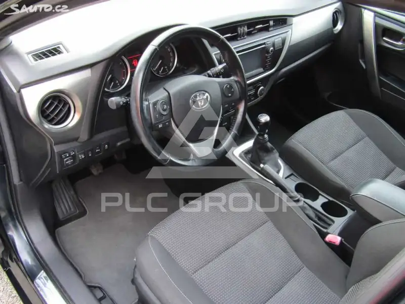 2013 Toyota AURIS