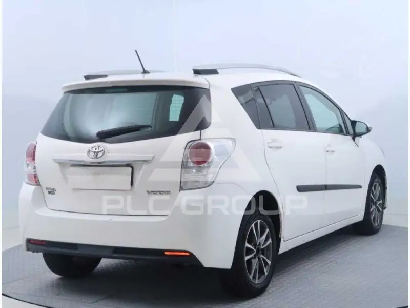 2013 Toyota VERSO