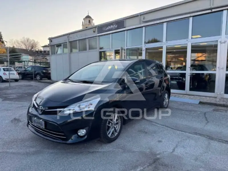 2013 Toyota VERSO