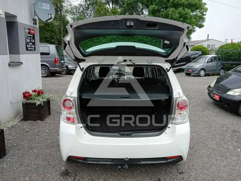 2013 Toyota VERSO