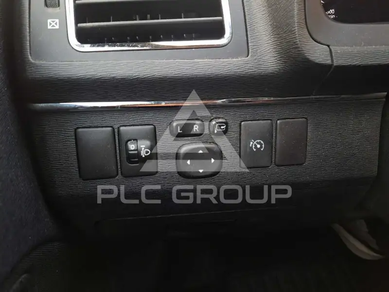2013 Toyota Avensis
