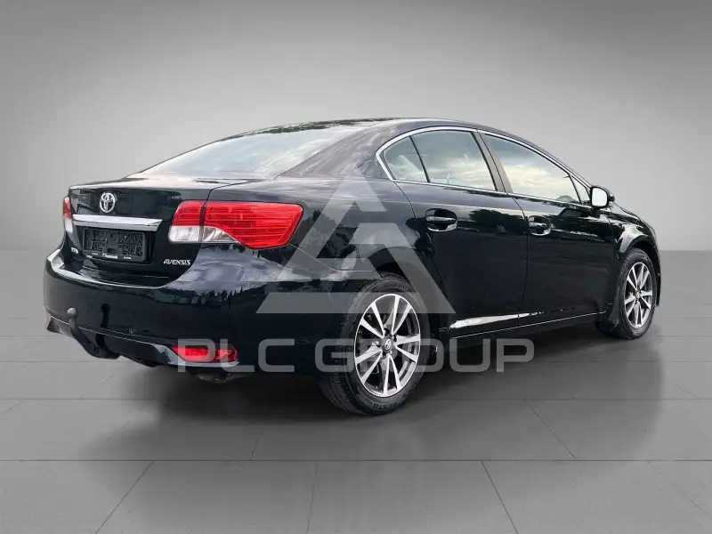 2013 Toyota Avensis
