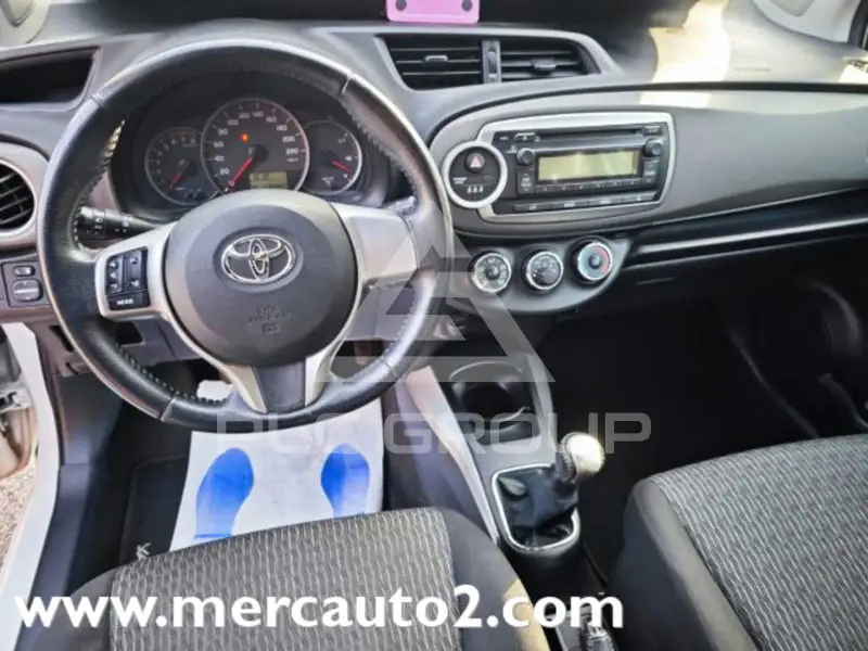 2013 Toyota YARIS