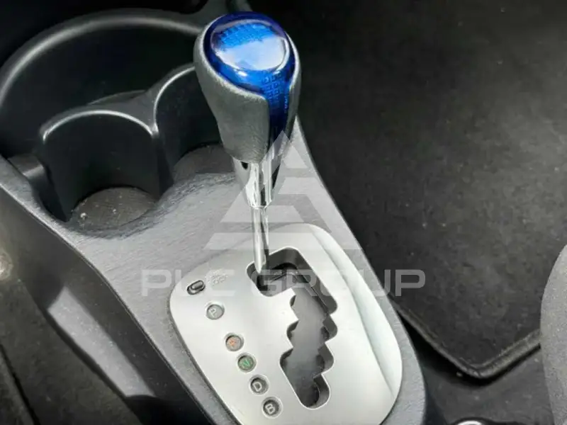 2013 Toyota YARIS