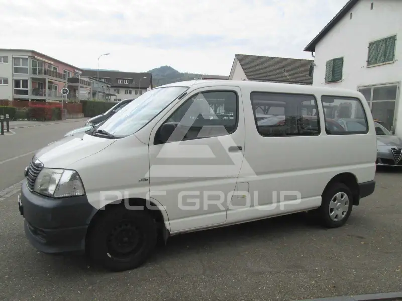 2013 Toyota Granvia