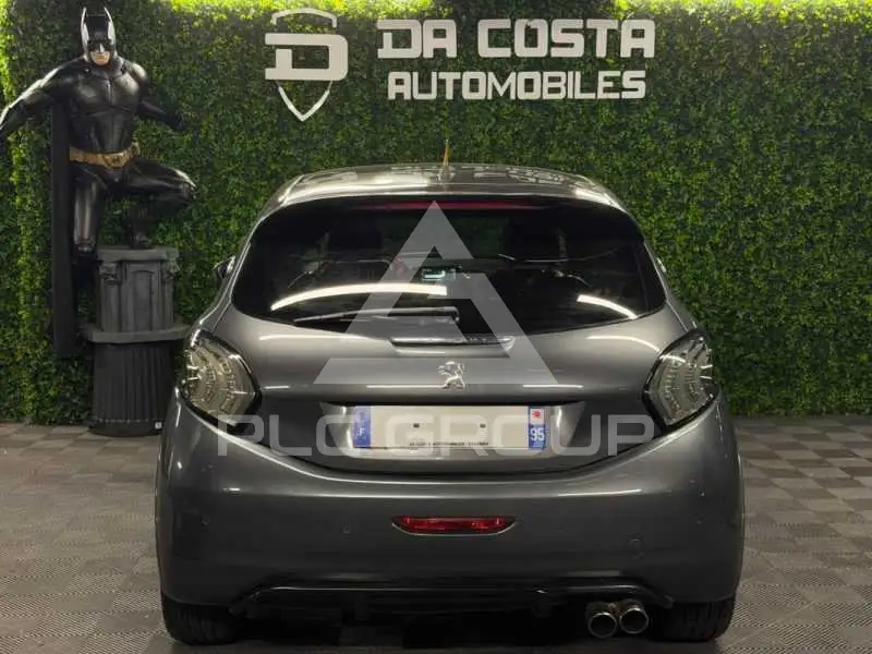 2013 Peugeot 208