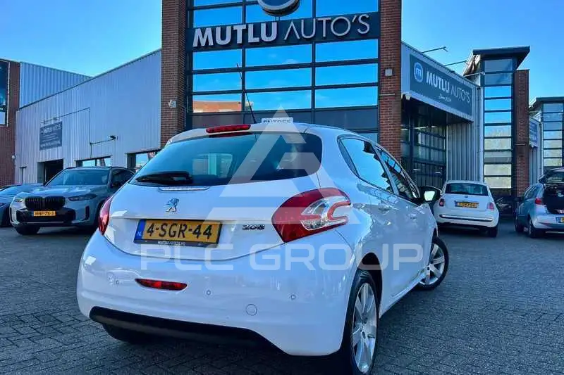 2013 Peugeot 208