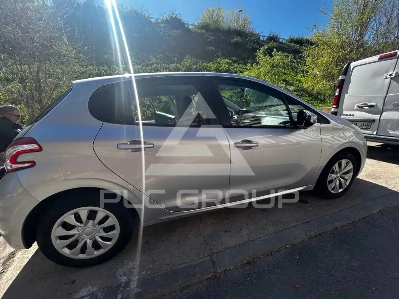 2013 Peugeot 208