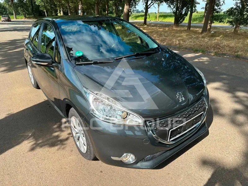 2013 Peugeot 208