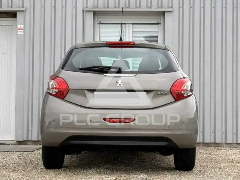 2013 Peugeot 208