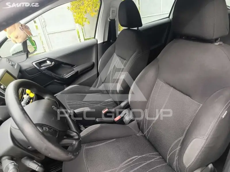2013 Peugeot 208
