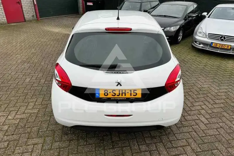 2013 Peugeot 208