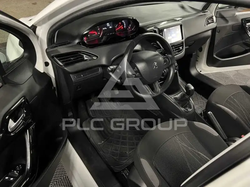 2013 Peugeot 208