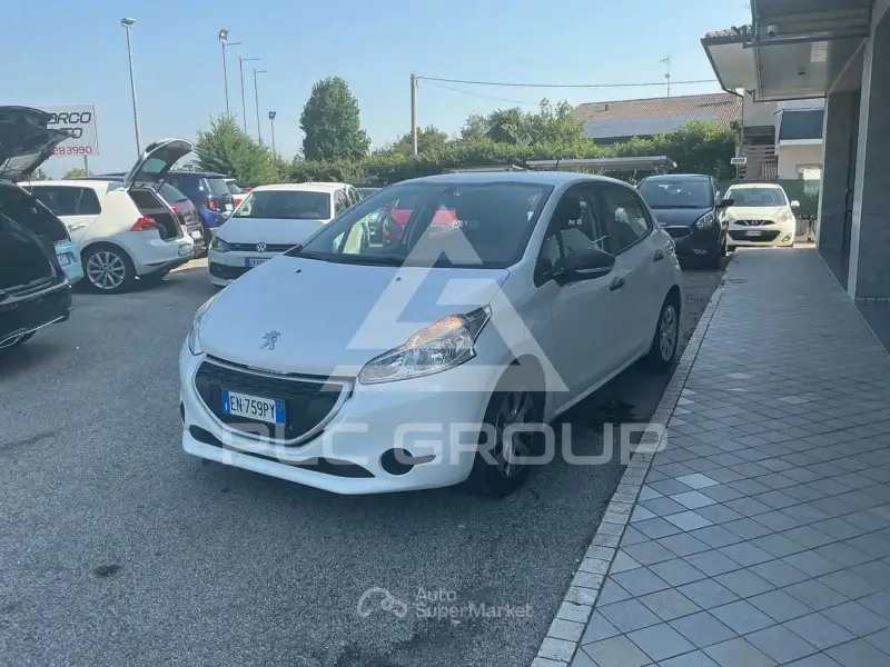 2013 Peugeot 208