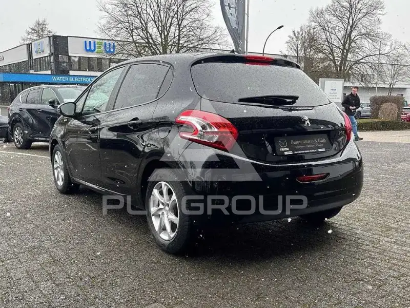 2013 Peugeot 208