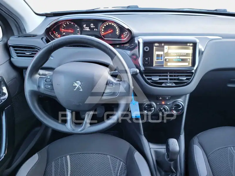 2013 Peugeot 208