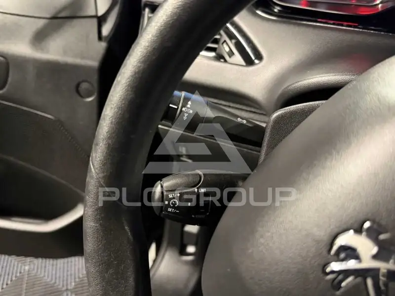 2013 Peugeot 208