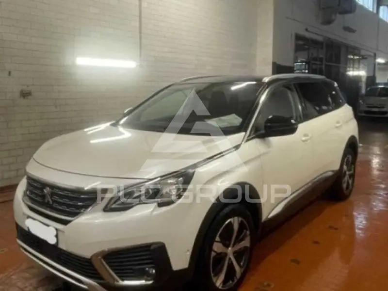 2013 Peugeot 5008