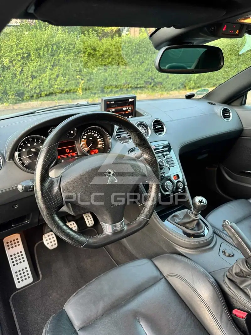 2013 Peugeot RCZ