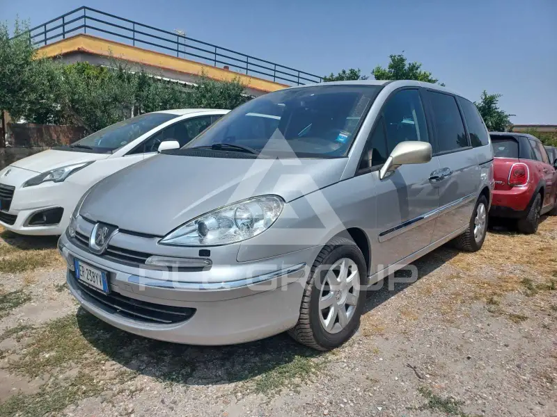 2013 Peugeot 807