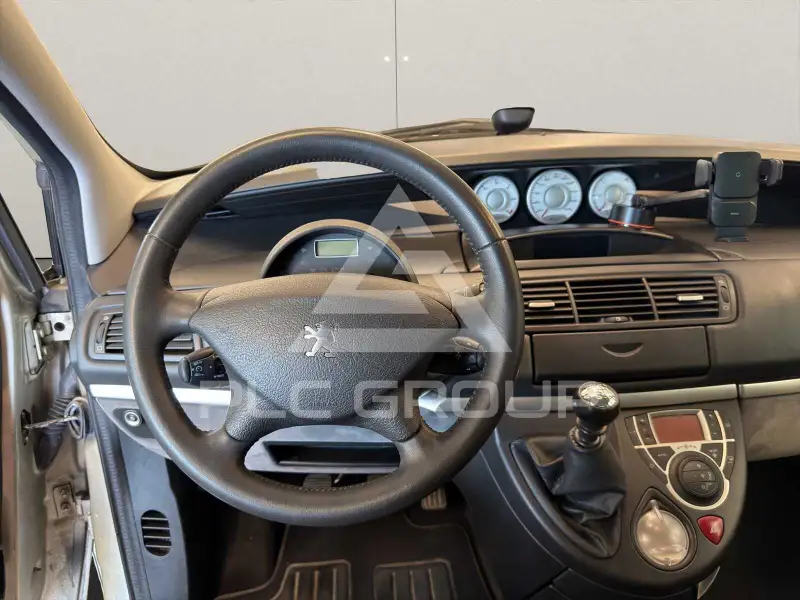 2013 Peugeot 807