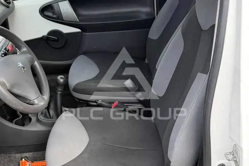 2013 Peugeot 107