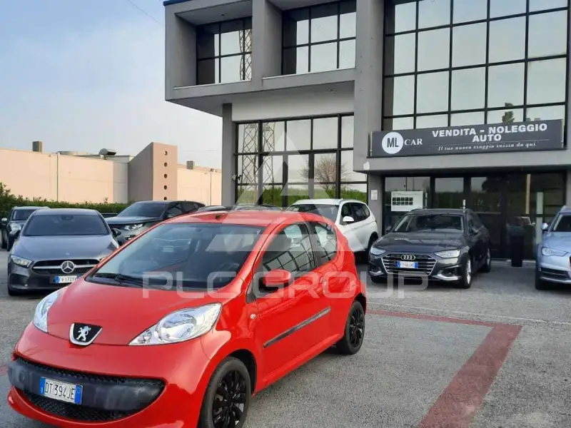 2013 Peugeot 107