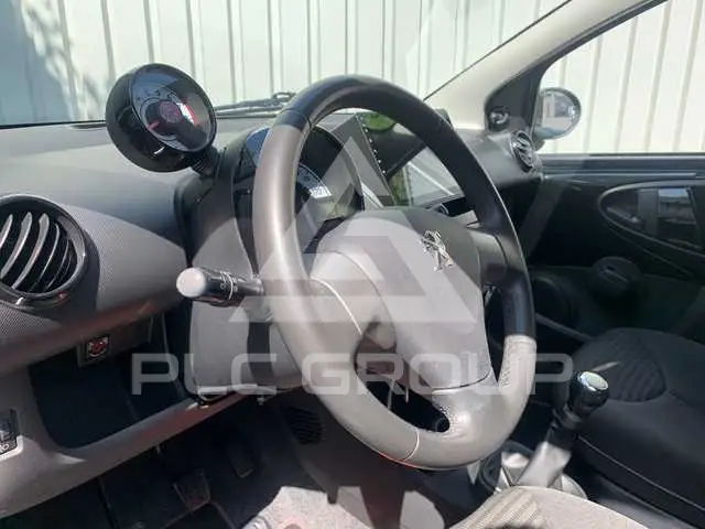 2013 Peugeot 107