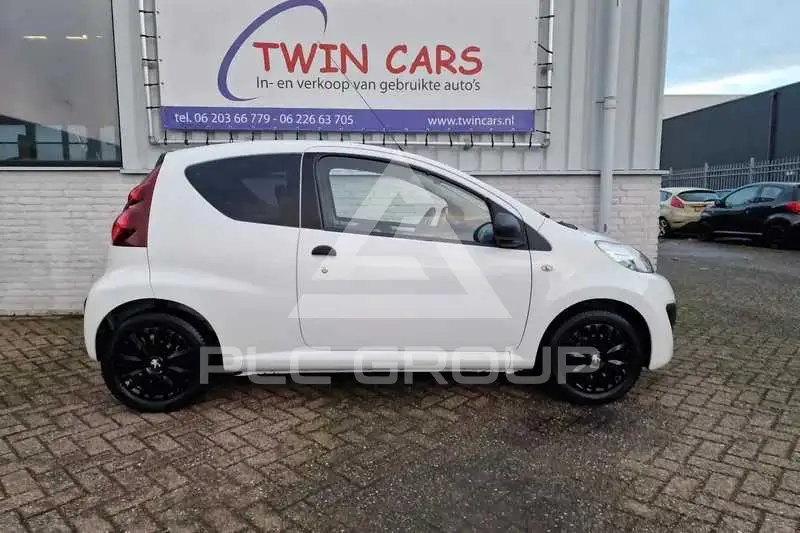 2013 Peugeot 107