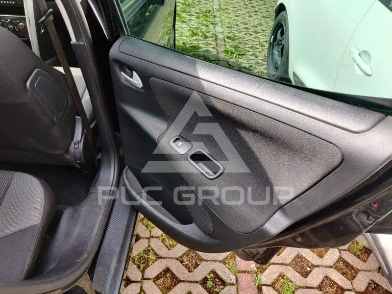 2013 Peugeot 207